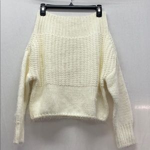 Miracle Fuzzy Cropped Knit Sweater Cream small